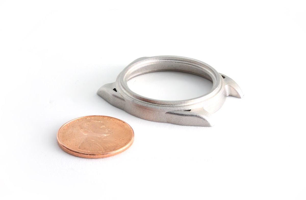 watch-body-penny-seamless-bg-1200x787